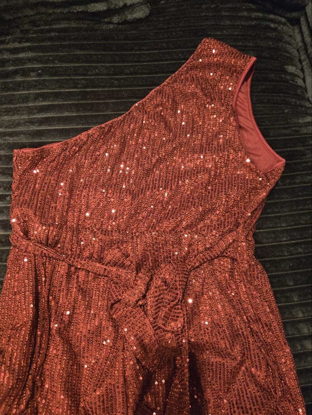 SHEIN One-Shoulder Burgundy Sequin Jumpsuit with Tie Waist - Picture 3 of 4